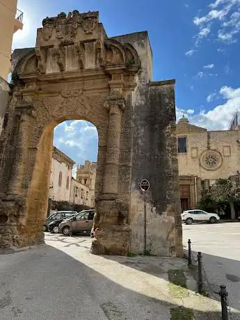 Photo de Palermo Gateway (1753)