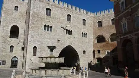 Photo de Oratorio del Gonfalone