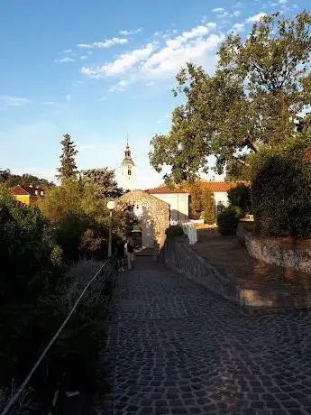 Photo de Trsat castle park