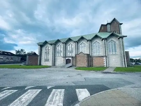 Photo de Roman Catholic Church of Resurrection Mallow