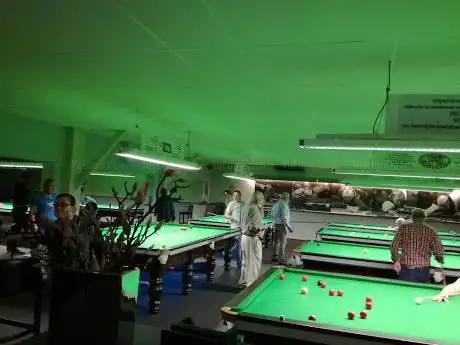 Photo de The Trickshot - snooker & pool
