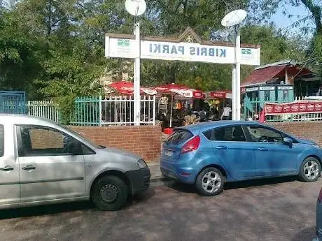 Photo de Kıbrıs Parkı