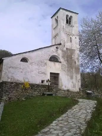 Photo de Pieve di San Maurizio