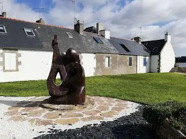 Photo de Statue de la Pointe : Le Joueur de Luth