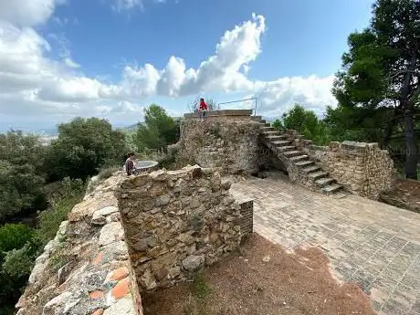 Photo de Castell de Castellvell del Far