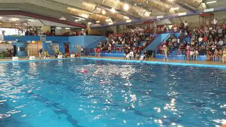 Photo de Piscina Municipal Salto del Caballo