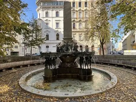 Photo de Karl-Borromäus-Brunnen