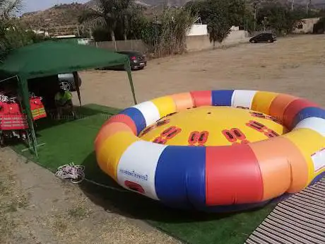 Photo de DiverTropic Actividades Náuticas