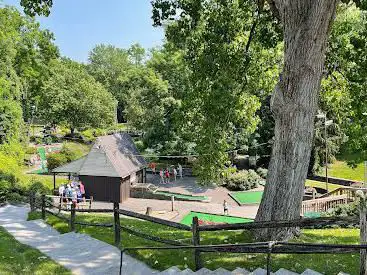 Photo de Fairmount Glen Miniature Golf