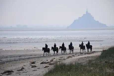 Photo of Le Riage randonnées équestres