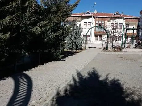 Photo de Gölbaşı Municipality Cemre Park