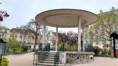 Photo de Square Jean Morin