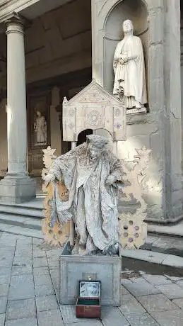 Photo de Statua di Nicola Pisano