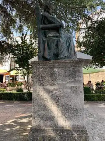 Photo de Monumento a San Juan Bosco