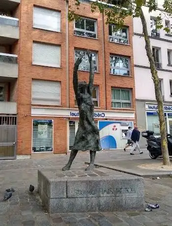 Photo of Statue d'Édith Piaf