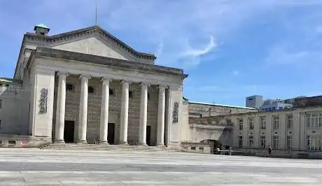 Photo de Guildhall Square
