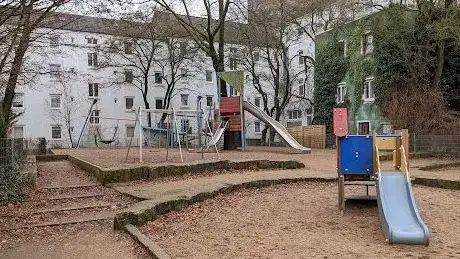 Photo de Spielplatz beim Schlump