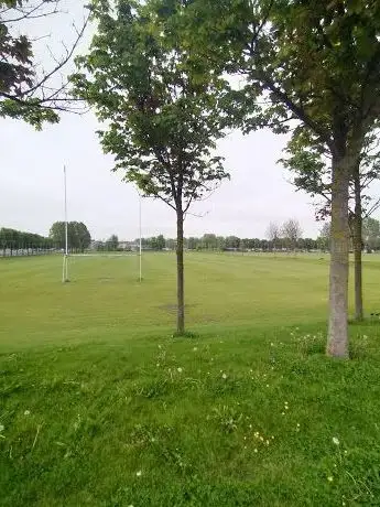 Farnham Crescent Park