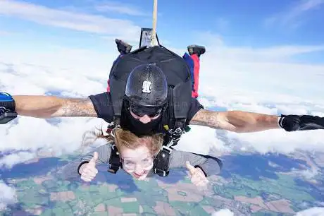 Photo de Hinton Sky Diving Centre Ltd