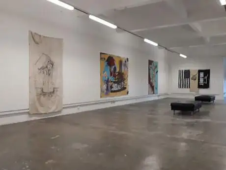 Golden Thread Gallery