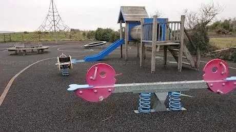 Photo de Quin Village Playground