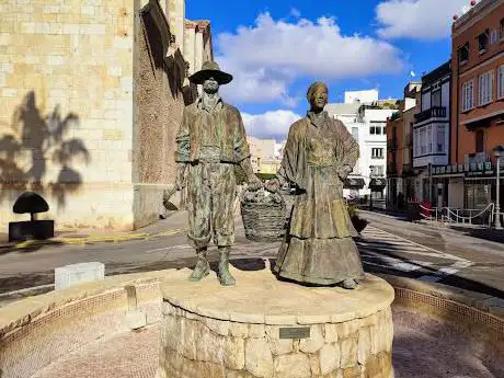 Photo de Monument als Llauradors
