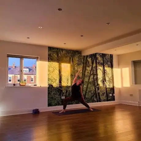 Photo de Blooming Bamboo Yoga