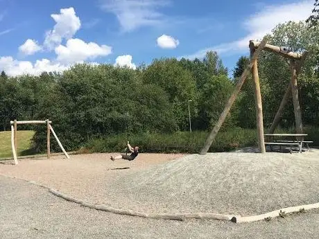 Photo de The Playground Glasäpplet