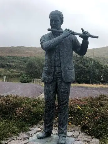 Photo de Captain Francis O’Neill Statue