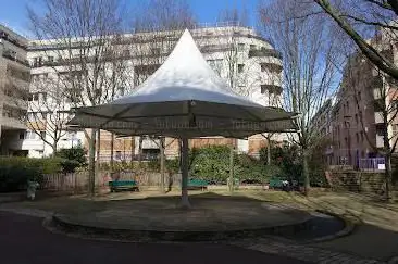 Photo de Square de la Salamandre