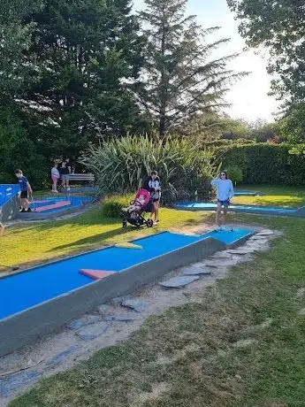 Courtown Crazy Golf