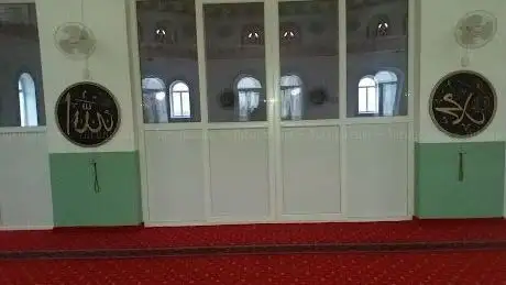 Photo de Hafız Mehmet Arabacıoğlu Cami Külliyesi Parkı