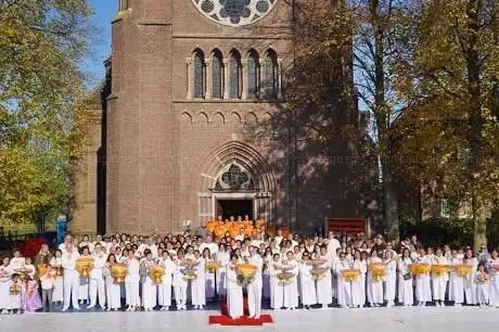 Photo de Wat Phra Dhammakaya Nederland