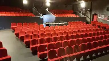 Photo de Robert Hossein Cultural Space