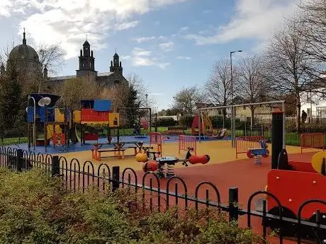 Photo de Millennium Children's Park and Playground