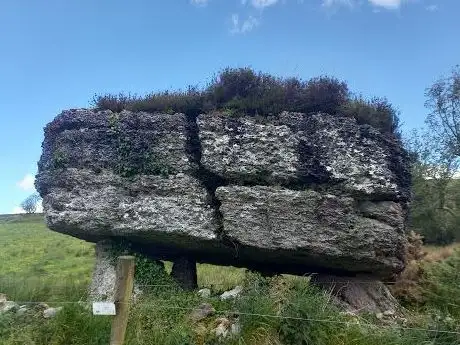 Photo de The Labby Rock (Nuada's Portal Tomb)