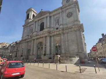 Photo de Église Sainte-Madeleine