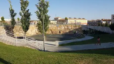 Photo de Empresario Diego Torres Park