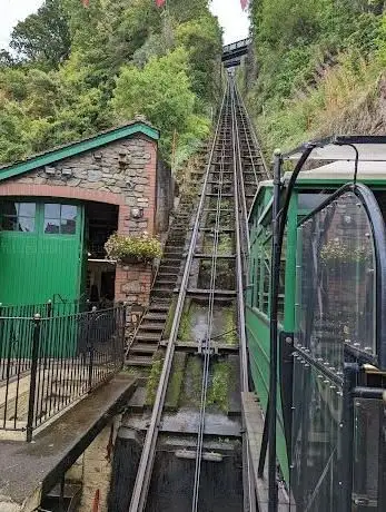 Photo de Lynton and Lynmouth Cliff Railway