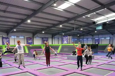 Photo de Jump Rush Trampoline Park
