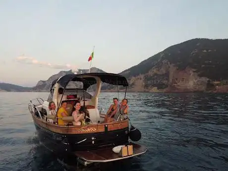 Foto de Hellocinqueterre Boat Tour Manarola