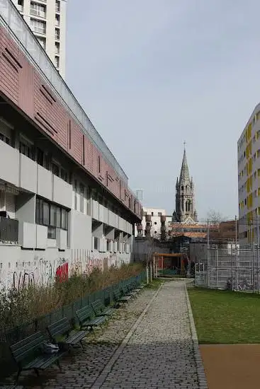 Photo de Square Elisa-Borey