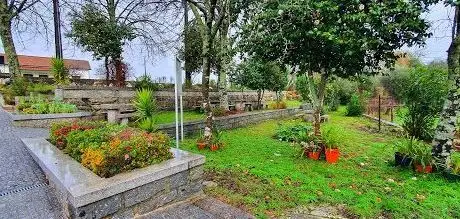 Photo de Parque de Merendas Coberto