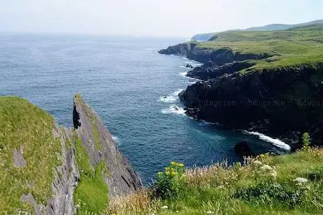 Photo de Siúlóid Bhólais( Bolus Barracks Loop Walk)