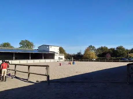 Photo de Centre Equestre Poney Club des Denizons