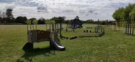 Photo de Rushwick Park - No dogs