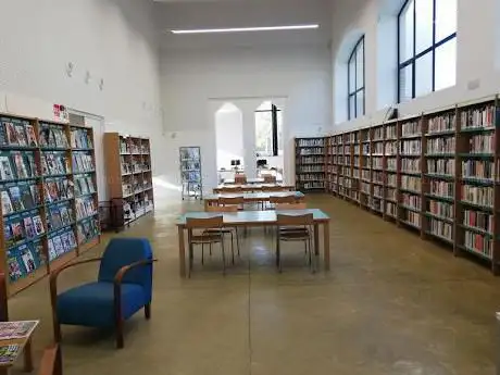 Photo de Public Library