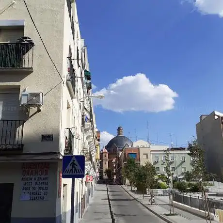 Photo de Plaza del poeta Leopoldo de Luis