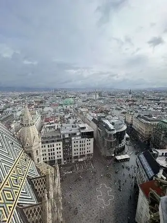 Photo de Stephansdom Südturm