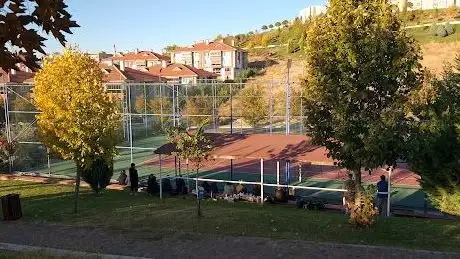 Photo de Turgay Topsakaloğlu Spor Parkı